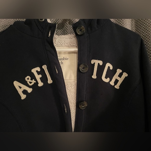 Abercrombie and Fitch Hooded Button Up Jacket - Picture 3 of 5